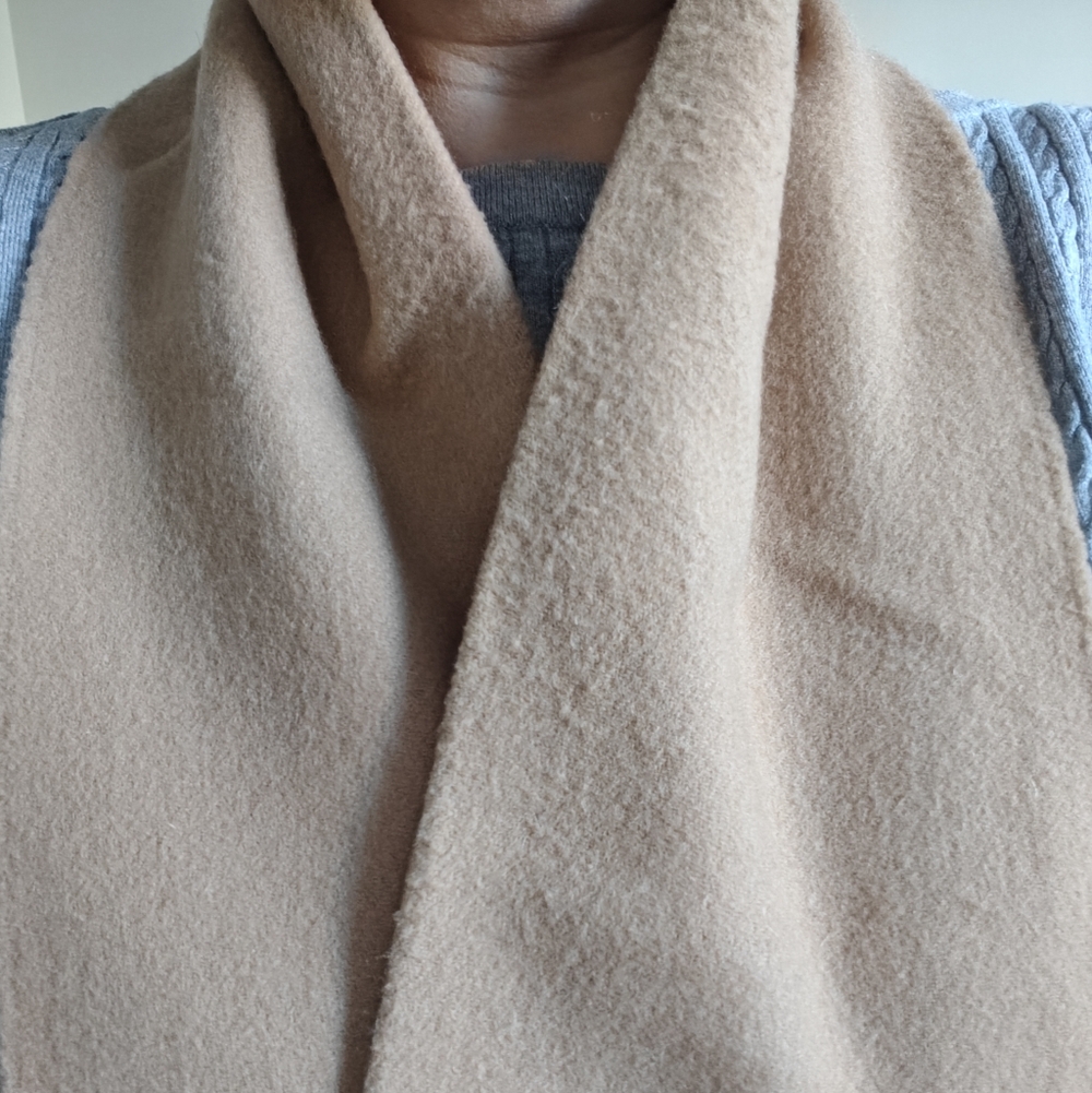 Begg & Co Camel Tone Lambeswool Scarf - Picture 5 of 6